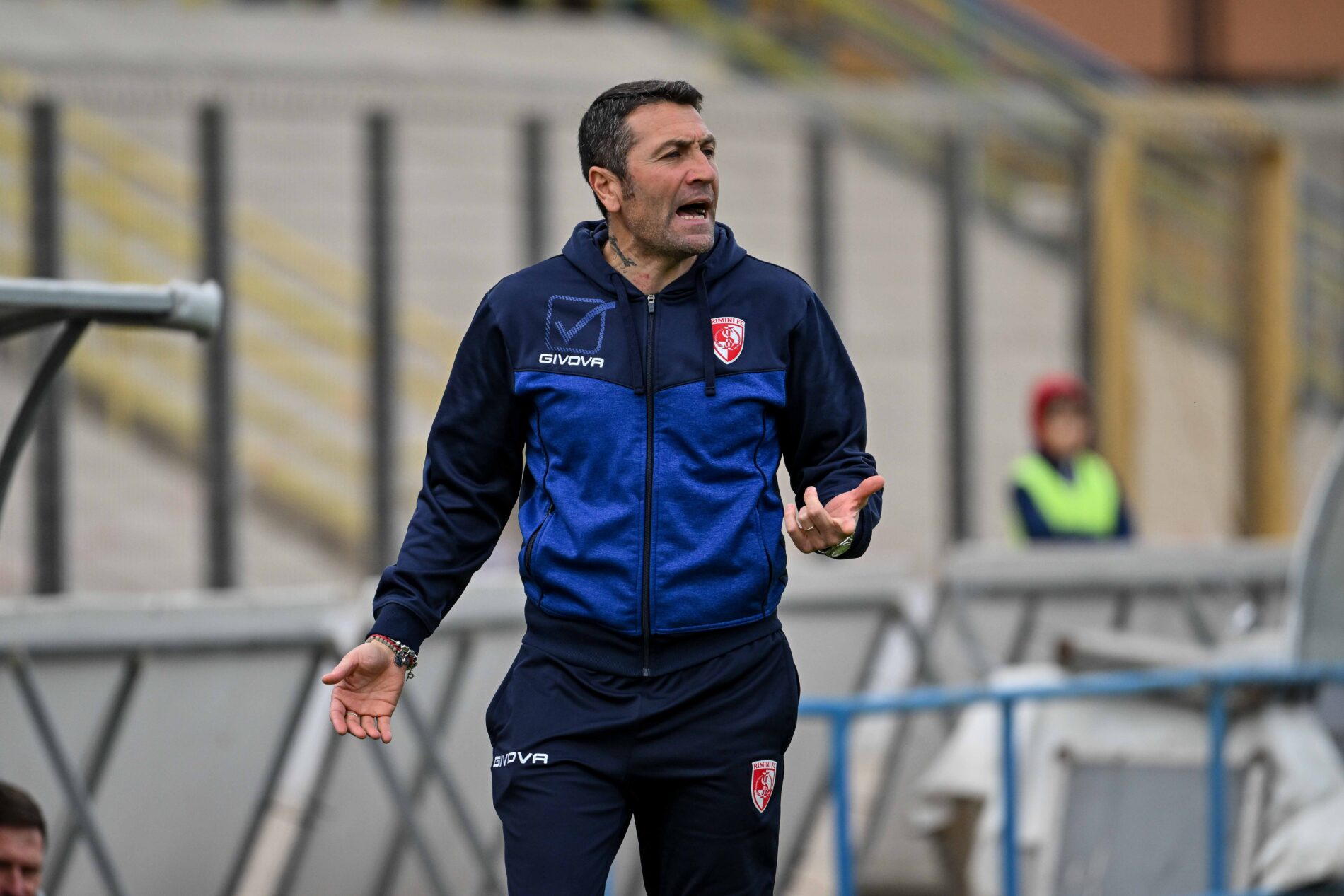 Antonio Buscè con la divisa del Rimini
