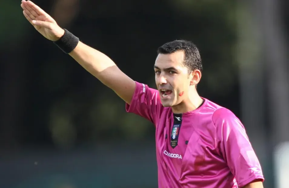 Il direttore di gara Alessandro Pizzi