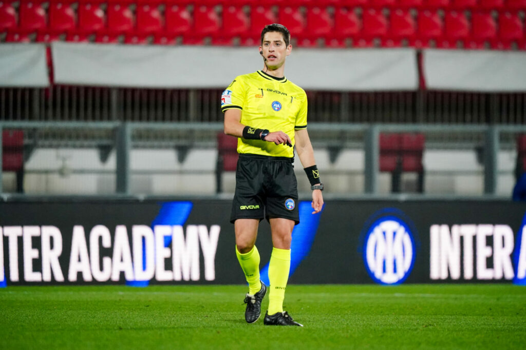 Il direttore di gara Giacomo Rossini