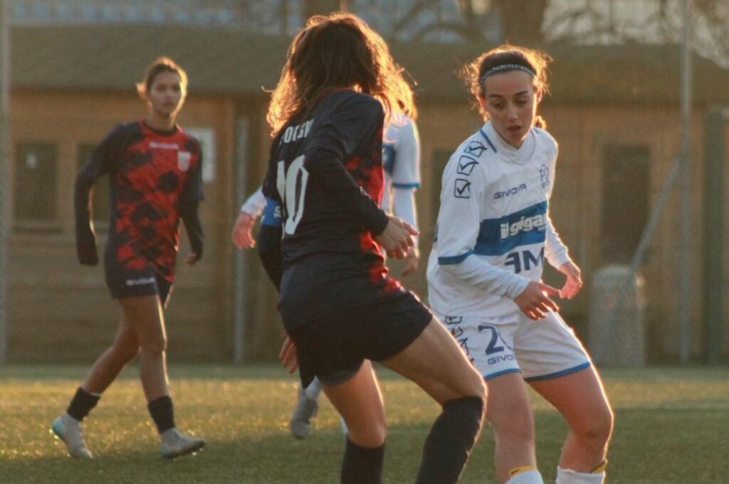 Uno scatto della sfida tra Pro Sesto e Women Torres (Credits Foto: Valentina Fico)