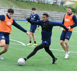 Uno scatto di un allenamento dei rossoblù (Foto d'archivio. Credits: Alessandro Sanna)