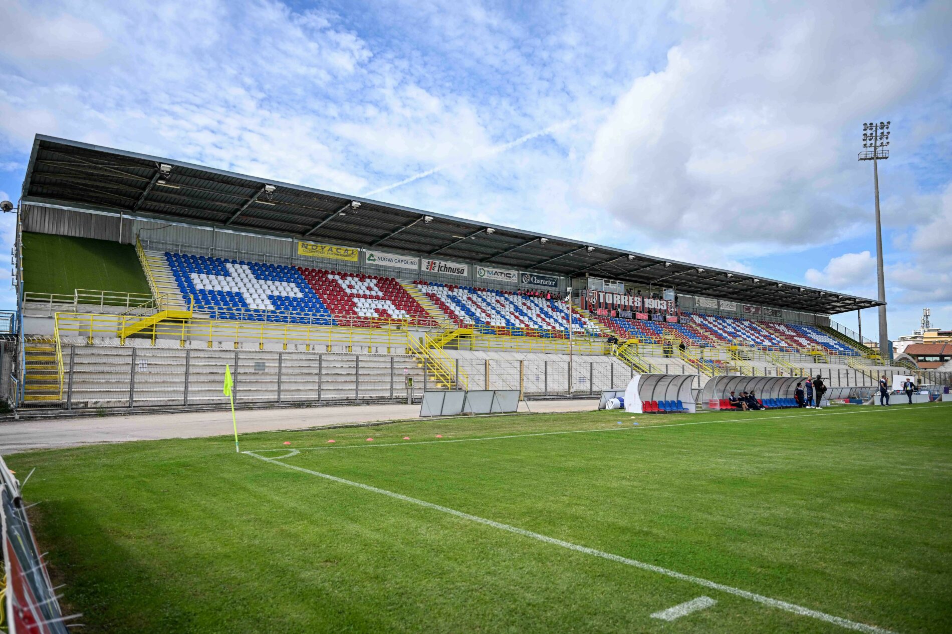 Lo stadio "Vanni Sanna"