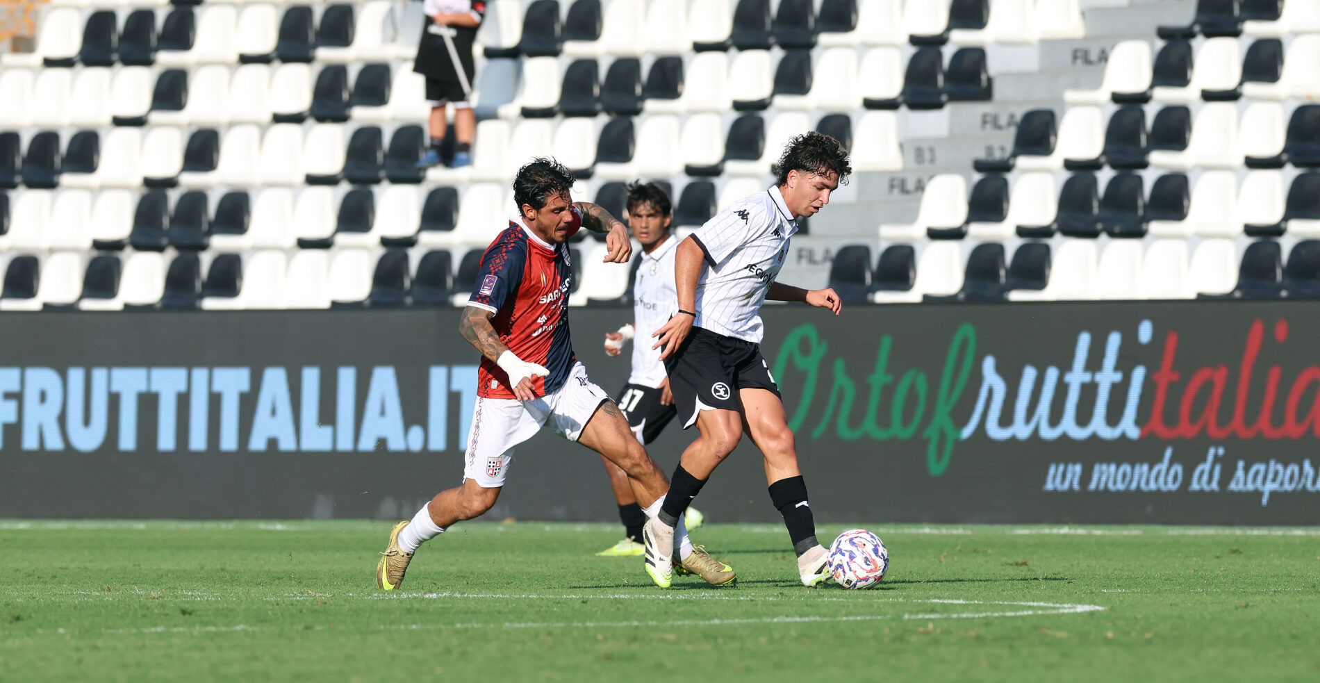Giuseppe Mastinu in un'azione della gara (Credits: Ufficio Stampa Spezia)