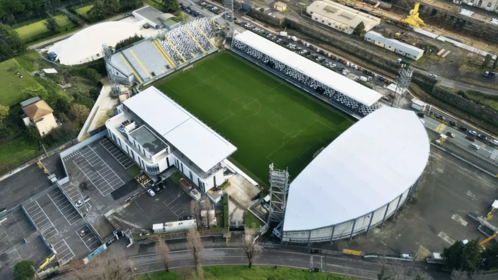 Lo stadio "Alberto Picco" di La Spezia