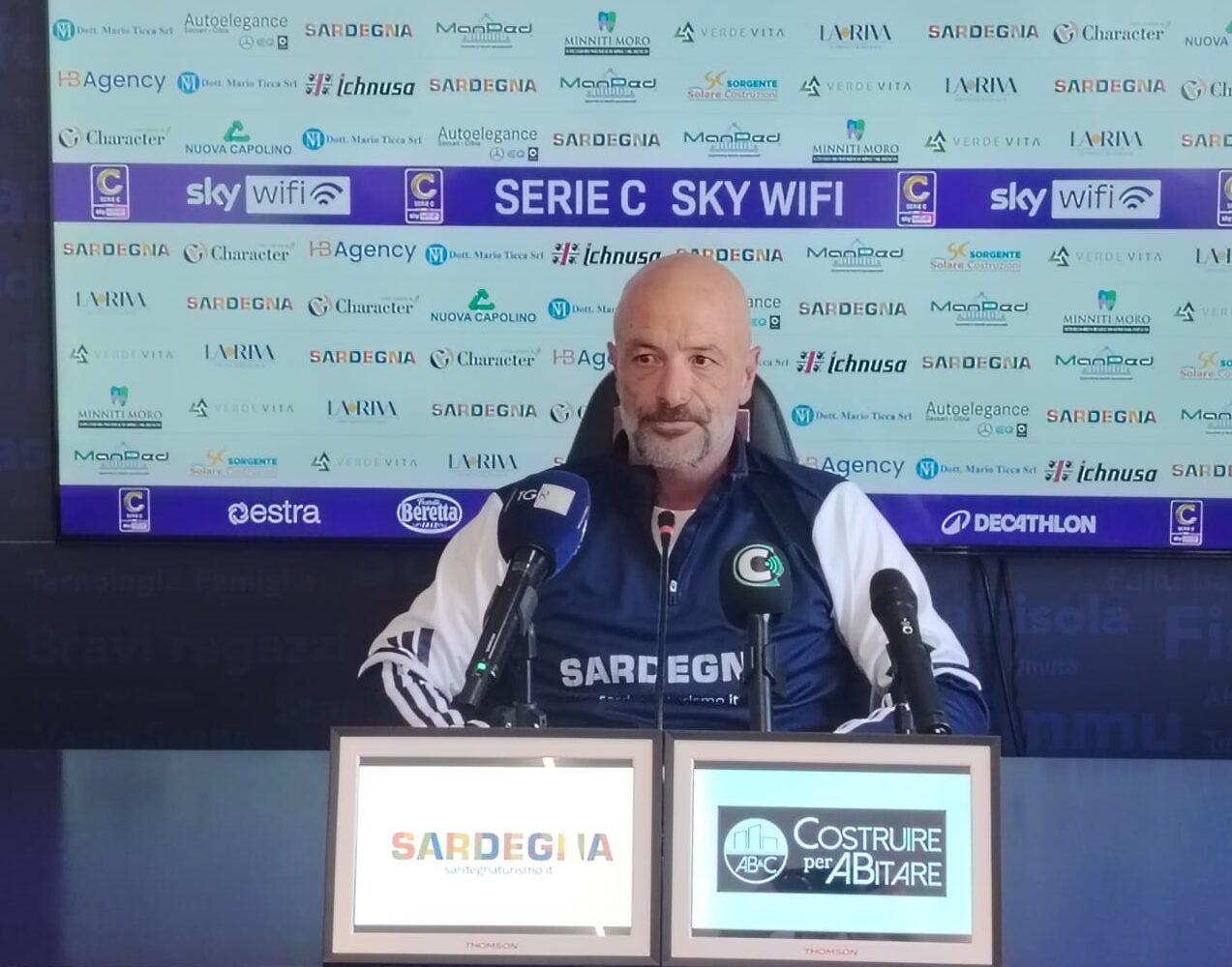 Il mister Alfonso Greco